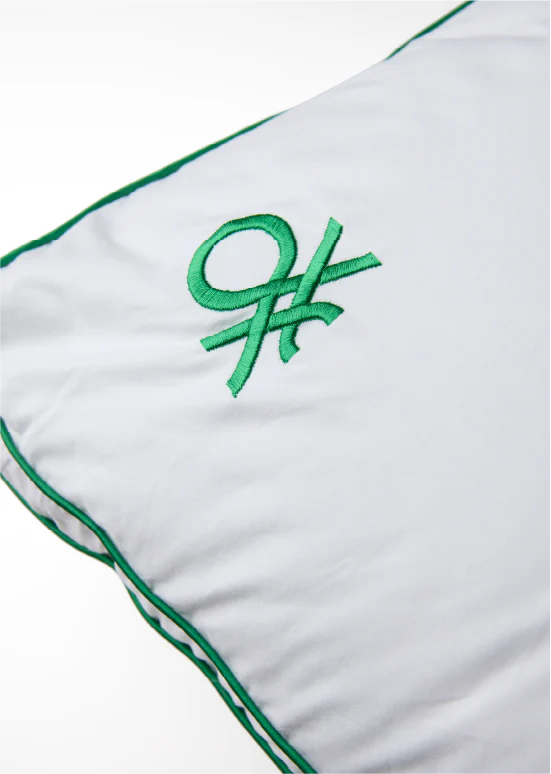 כרית  שינה Benetton Down Alternative ,רכה - Image 3